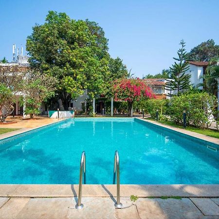 Stayvista At Saanu Ki Villa With Free Breakfast Candolim Exterior photo